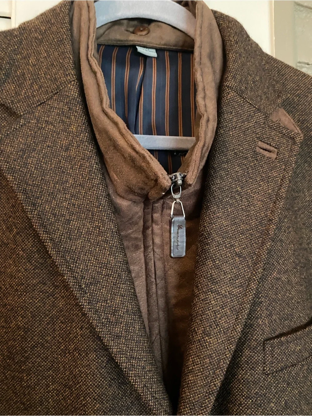 Johnston & Murphy Brown Wool-Blend Blazer with Zip-In Vest - Picture 3 of 12